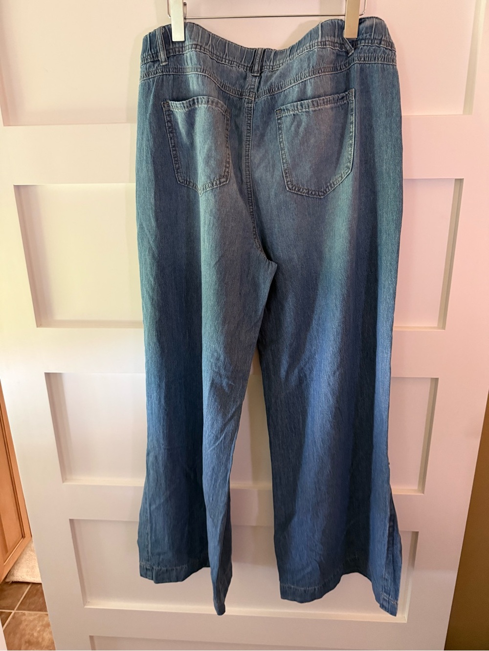 One 5 One Blue Wide-Leg Jeans Casual
comfy Relaxed side slits - Picture 5 of 9